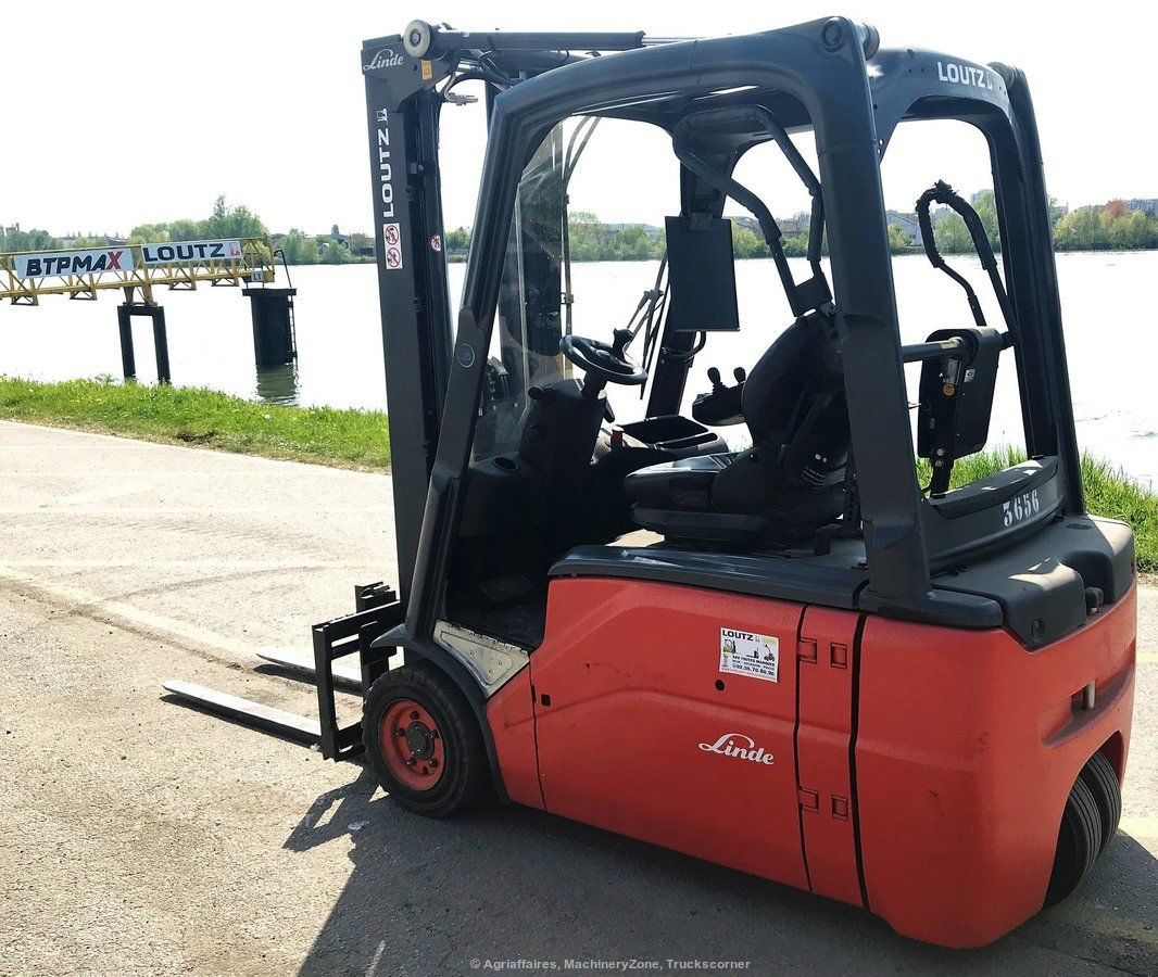 Electric forklift Linde E16L-01: picture 4