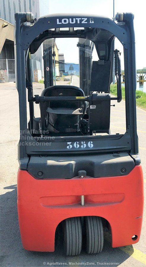 Electric forklift Linde E16L-01: picture 6