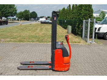 Stacker Linde L10: picture 1