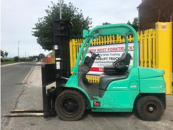 Forklift Mitsubishi FD30N: picture 1
