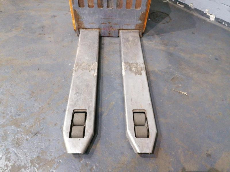 Pallet truck OMG 316KN: picture 8