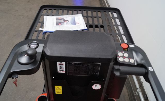 Order picker EP JX0-30