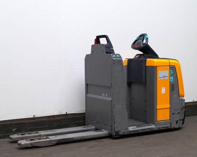 Order picker Jungheinrich ECE220