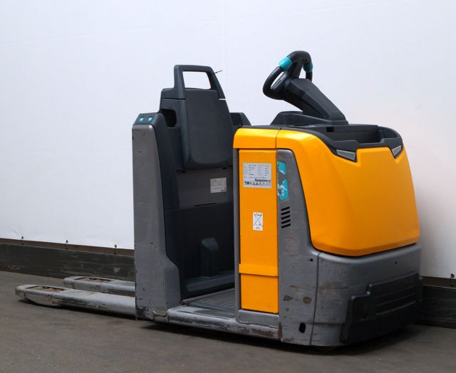 Order picker Jungheinrich ECE220