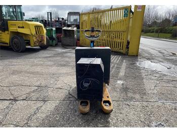Pallet truck Crown WP2315