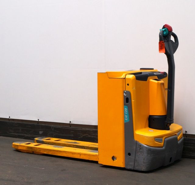 Pallet truck Jungheinrich EJE C20
