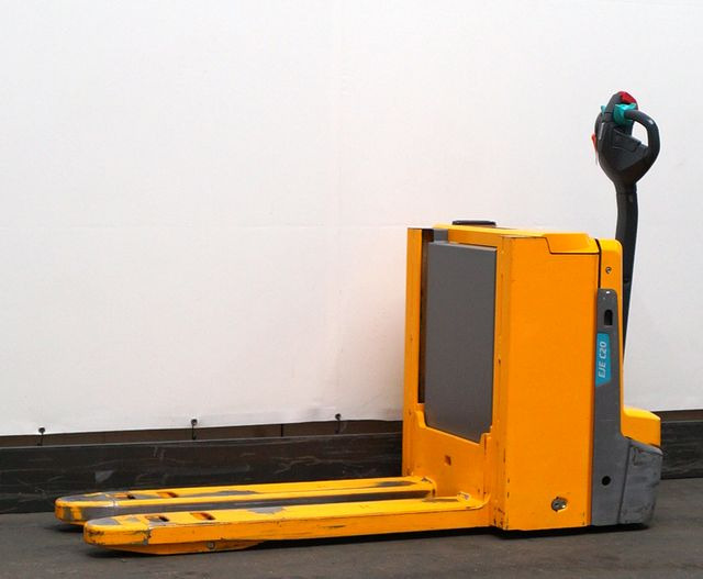 Pallet truck Jungheinrich EJE C20