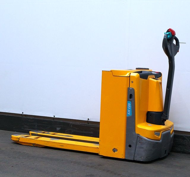Pallet truck Jungheinrich EJE C20