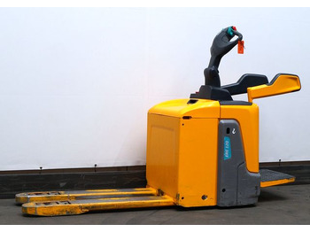 Pallet truck  Jungheinrich ERE120