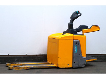Pallet truck  Jungheinrich ERE120