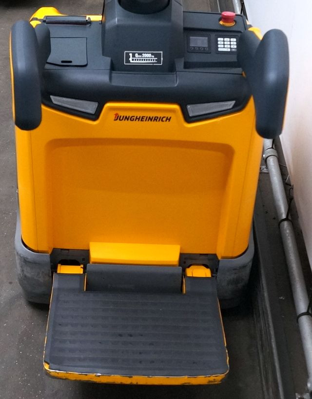 Pallet truck Jungheinrich ERE120