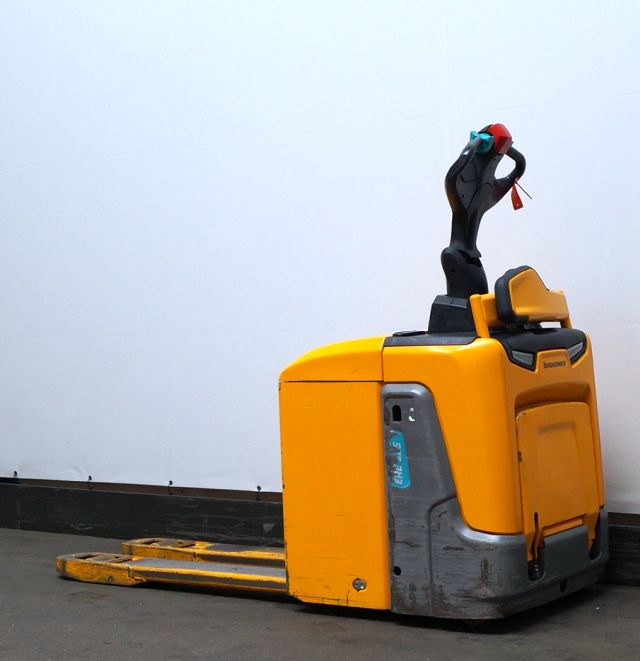 Pallet truck Jungheinrich ERE125