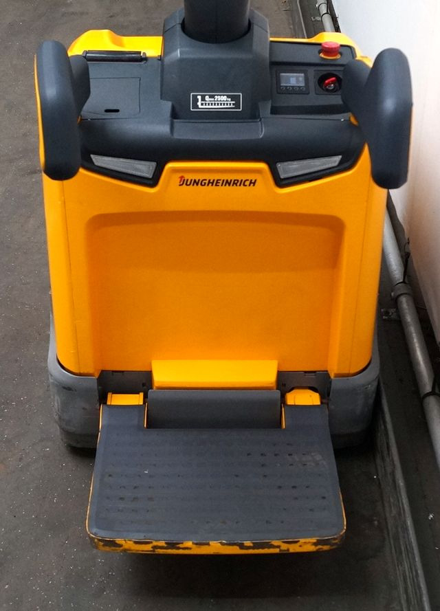 Pallet truck Jungheinrich ERE125