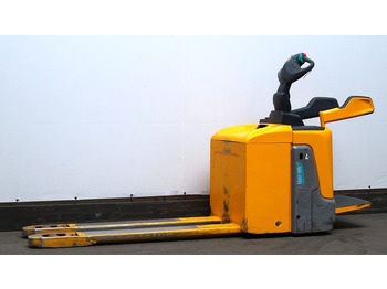 Pallet truck  Jungheinrich ERE225