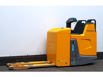 Pallet truck  Jungheinrich ERE225