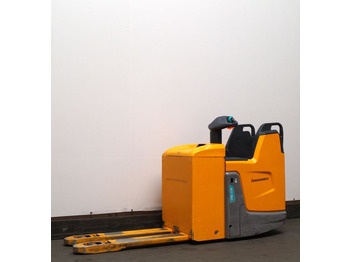 Pallet truck  Jungheinrich ERE225