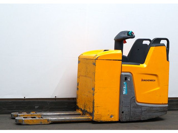 Pallet truck  Jungheinrich ERE225