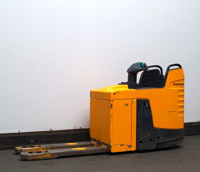 Pallet truck Jungheinrich ERE225