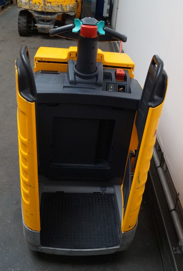 Pallet truck Jungheinrich ERE225