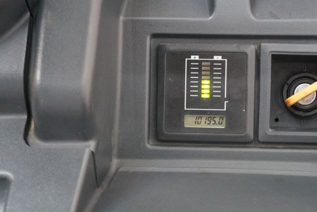 Pallet truck Jungheinrich ERE225