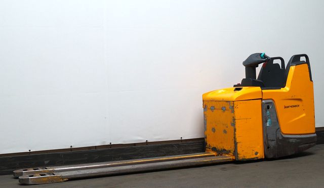Pallet truck Jungheinrich ERE225