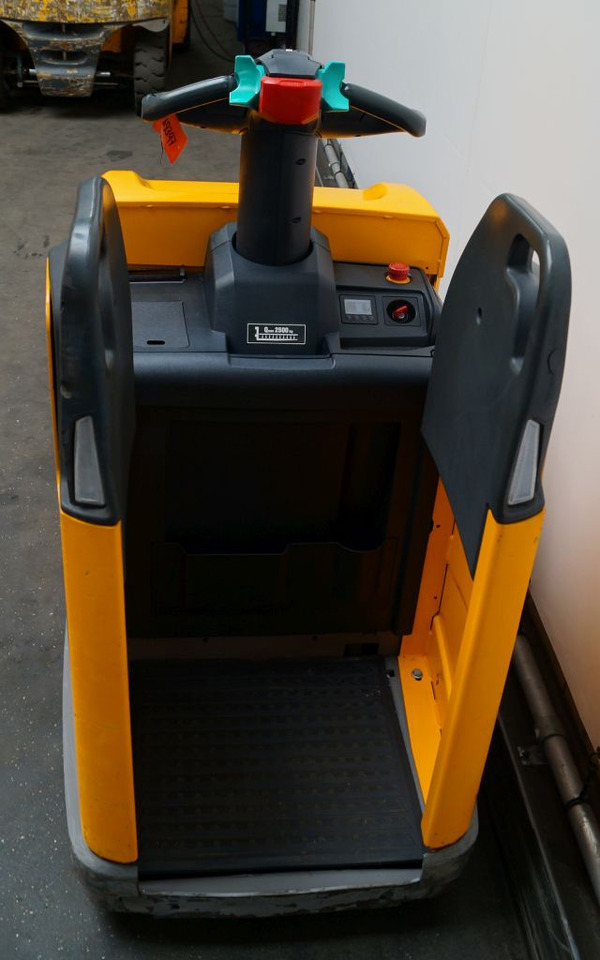 Pallet truck Jungheinrich ERE225