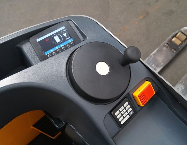 Pallet truck Jungheinrich ESE120