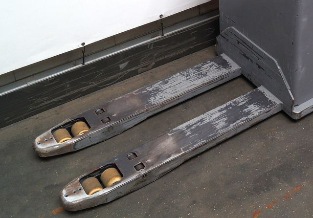 Pallet truck Jungheinrich ESE120