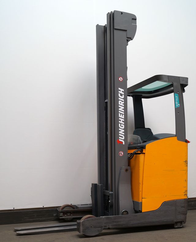 Reach truck Jungheinrich ETV214