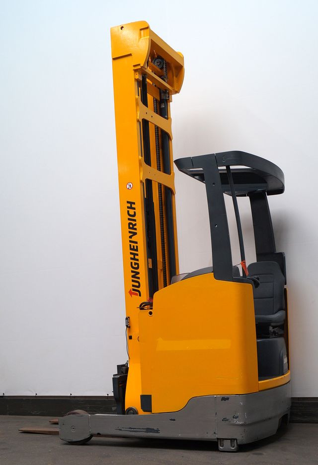 Reach truck Jungheinrich ETV214