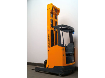 Reach truck  Jungheinrich ETV216