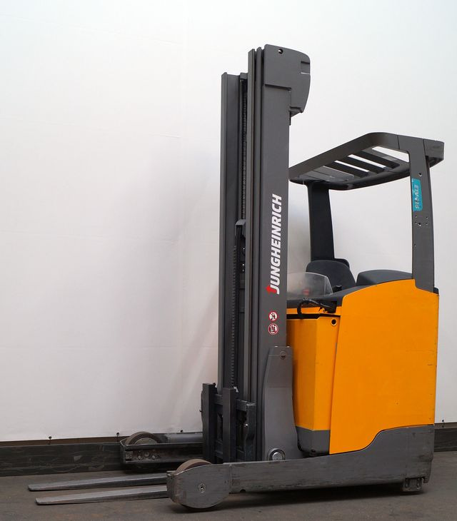 Reach truck Jungheinrich ETV216