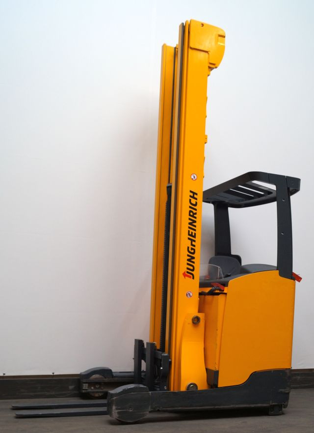 Reach truck Jungheinrich ETV216