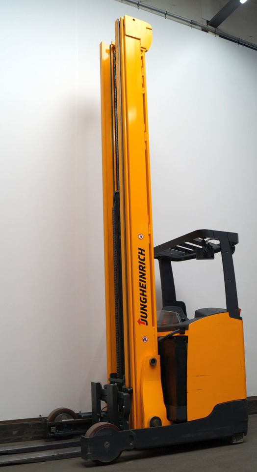 Reach truck Jungheinrich ETV320