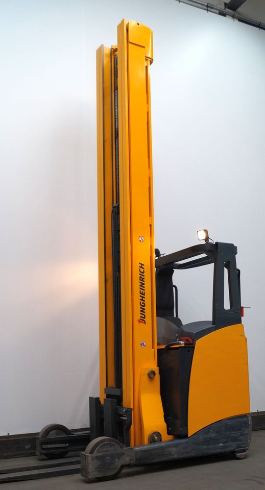 Reach truck Jungheinrich ETV320