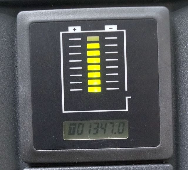 Stacker Jungheinrich EJC110