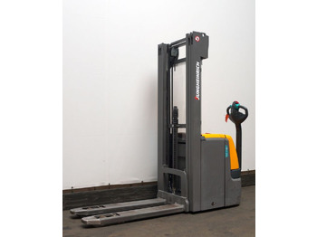 Stacker  Jungheinrich EJC112z