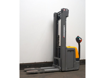 Stacker  Jungheinrich EJC214