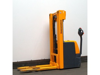 Stacker  Jungheinrich EJC214