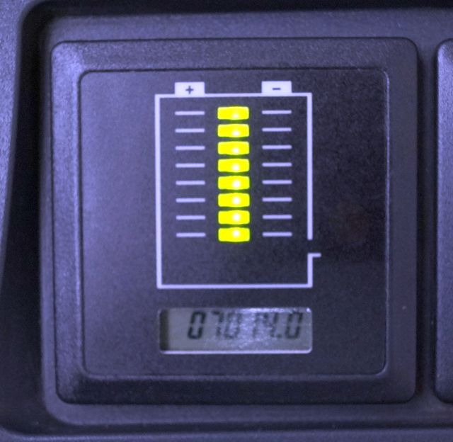 Stacker Jungheinrich EJC214