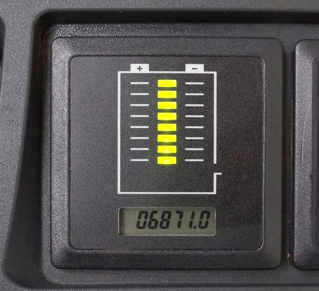 Stacker Jungheinrich EJC214