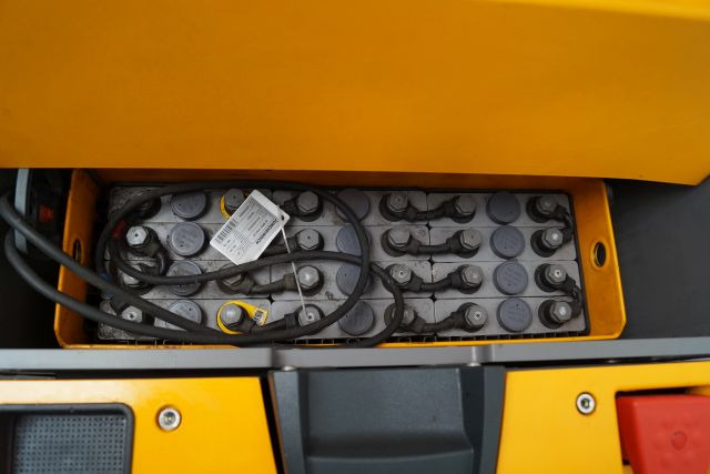 Stacker Jungheinrich EJD118