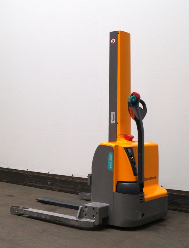 Stacker Jungheinrich EMC B10
