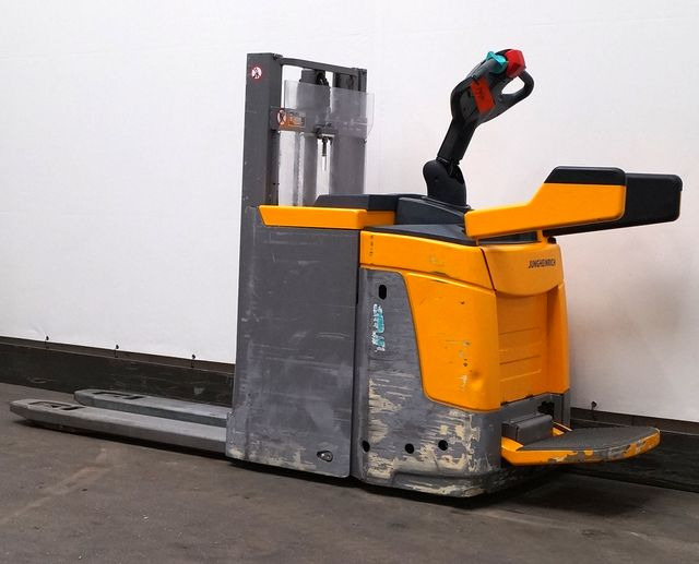 Stacker Jungheinrich ERD220