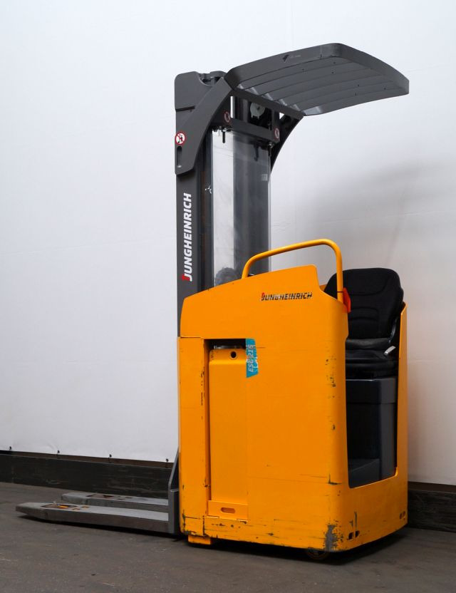 Stacker Jungheinrich ESC216