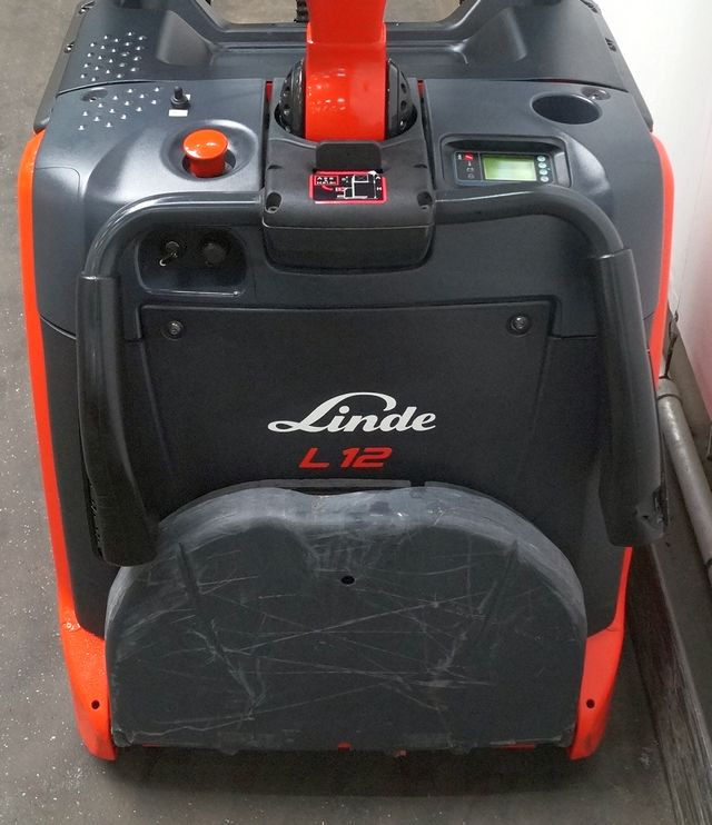 Stacker Linde L12AP