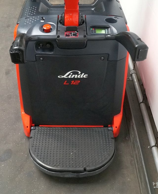 Stacker Linde L12AP