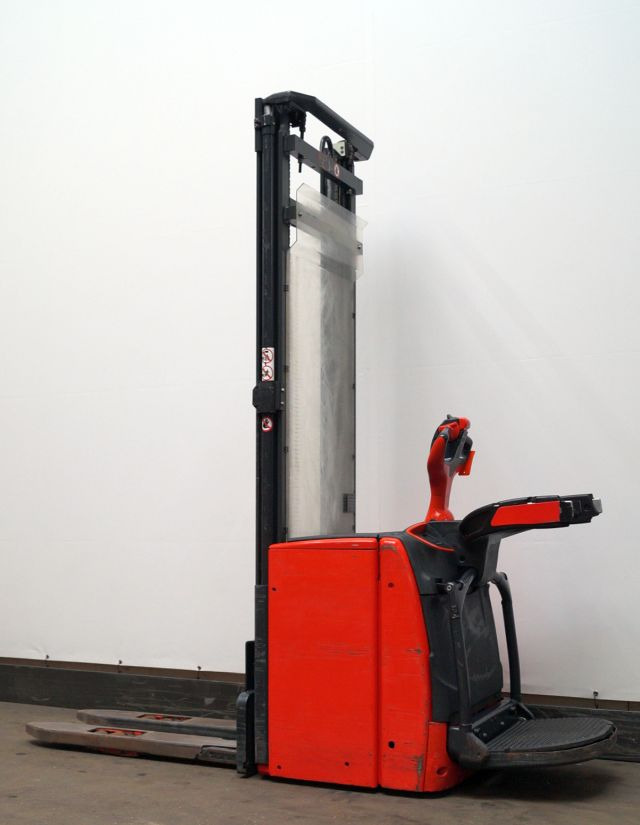Stacker Linde L16AP