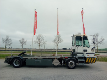 Terminal tractor TERBERG BC182: picture 3