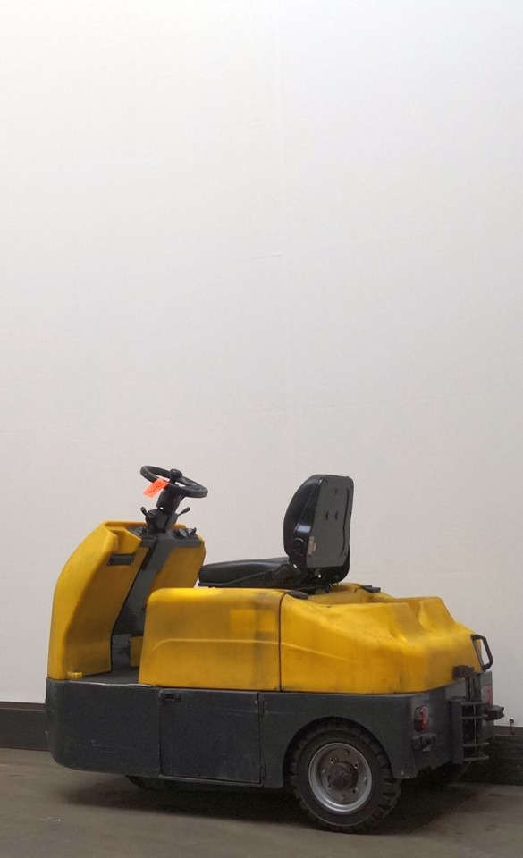 Tow tractor Dec Bull 6N